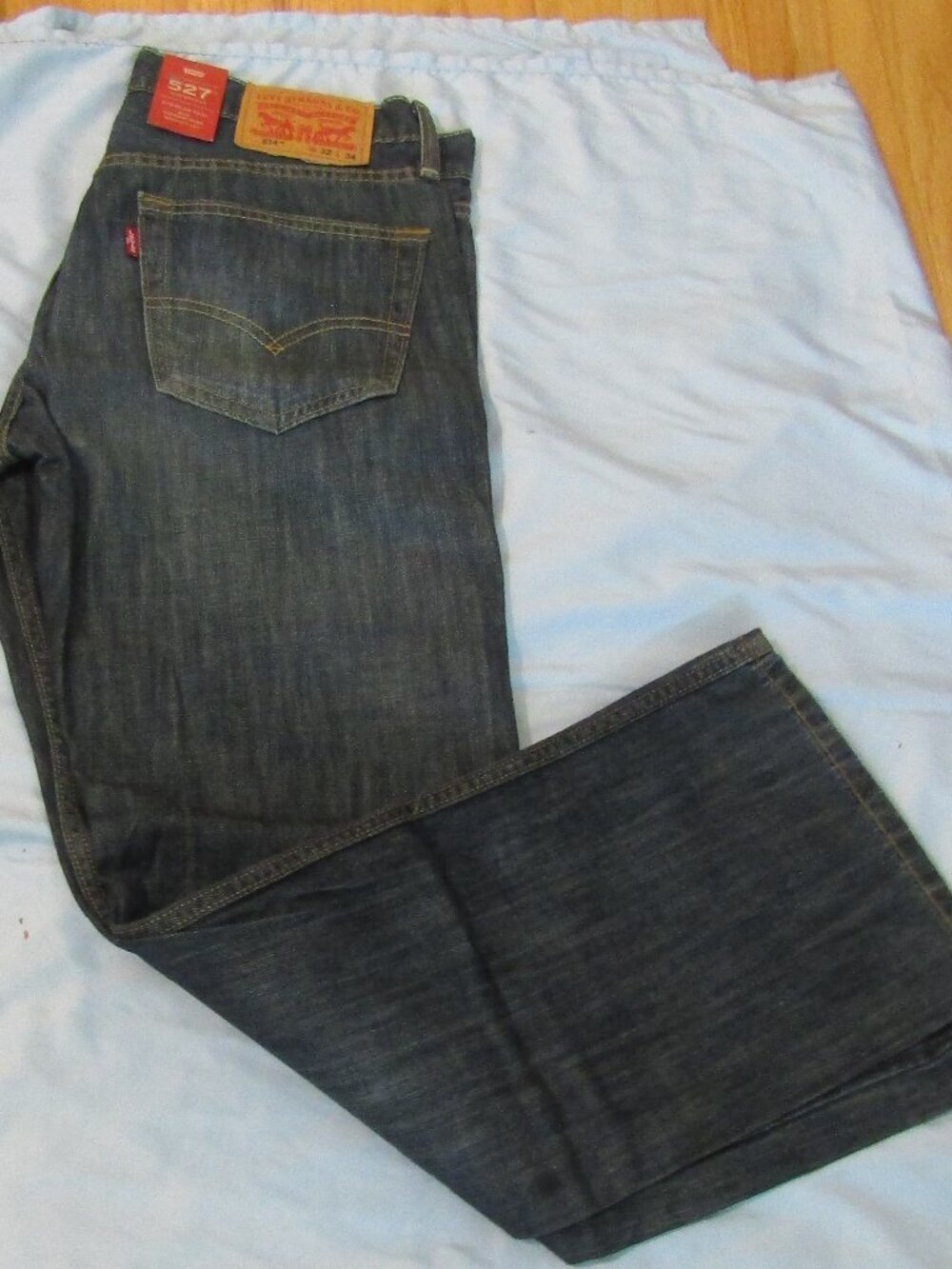 NWT LEVI STRAUSS & Co 527 Slim Bootcut Dark Denim Men's Jeans Size 32Wx34 Inseam